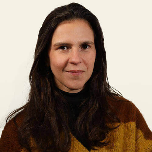 Camila Cabral Salles